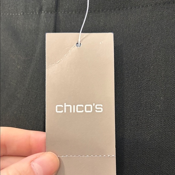 NWT Chico’s Ultimate Fit Straight Leg Pants - Picture 3 of 7